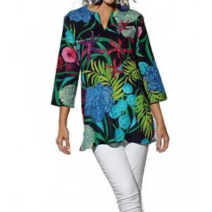 NEW KIKISOL hydrangea v-neck tunic in navy